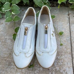 Walter Genuin White Popstar-Gold Leather Golf Shoes. Size 38.